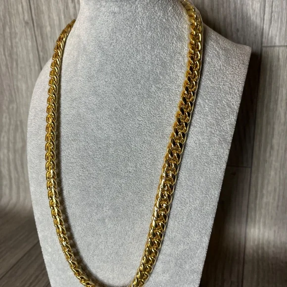 Kay Jewelers 14K Gold plated herringbone Cuban chain men’s necklace